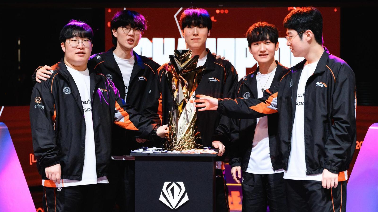 First Stand ovládli Hanwha Life, Karmine Corp berou druhé místo