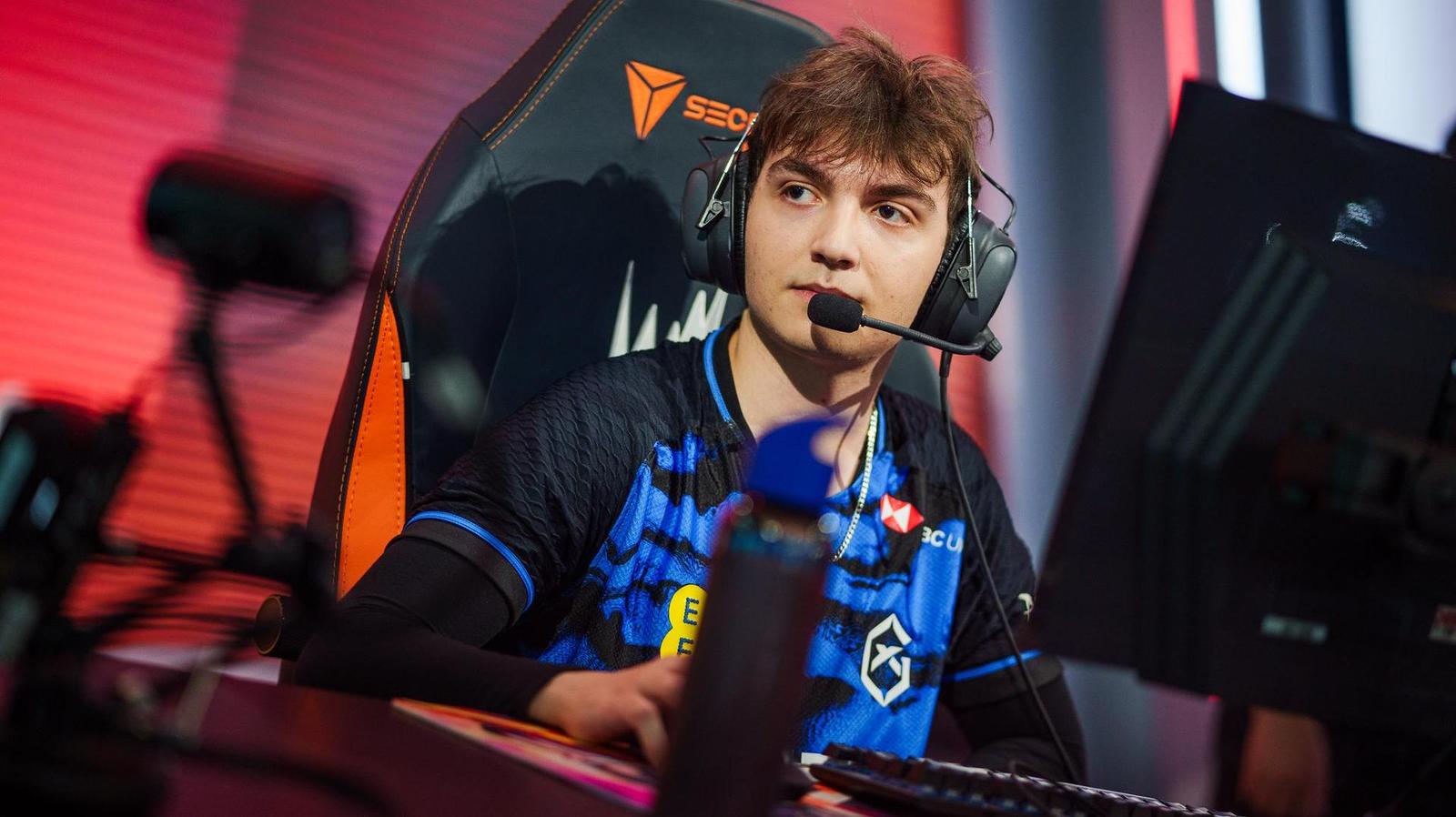 Také Jackies bude mít nejspíš nového spoluhráče, tentokrát junglera