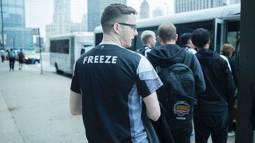 Freeze se vrátí do LCS