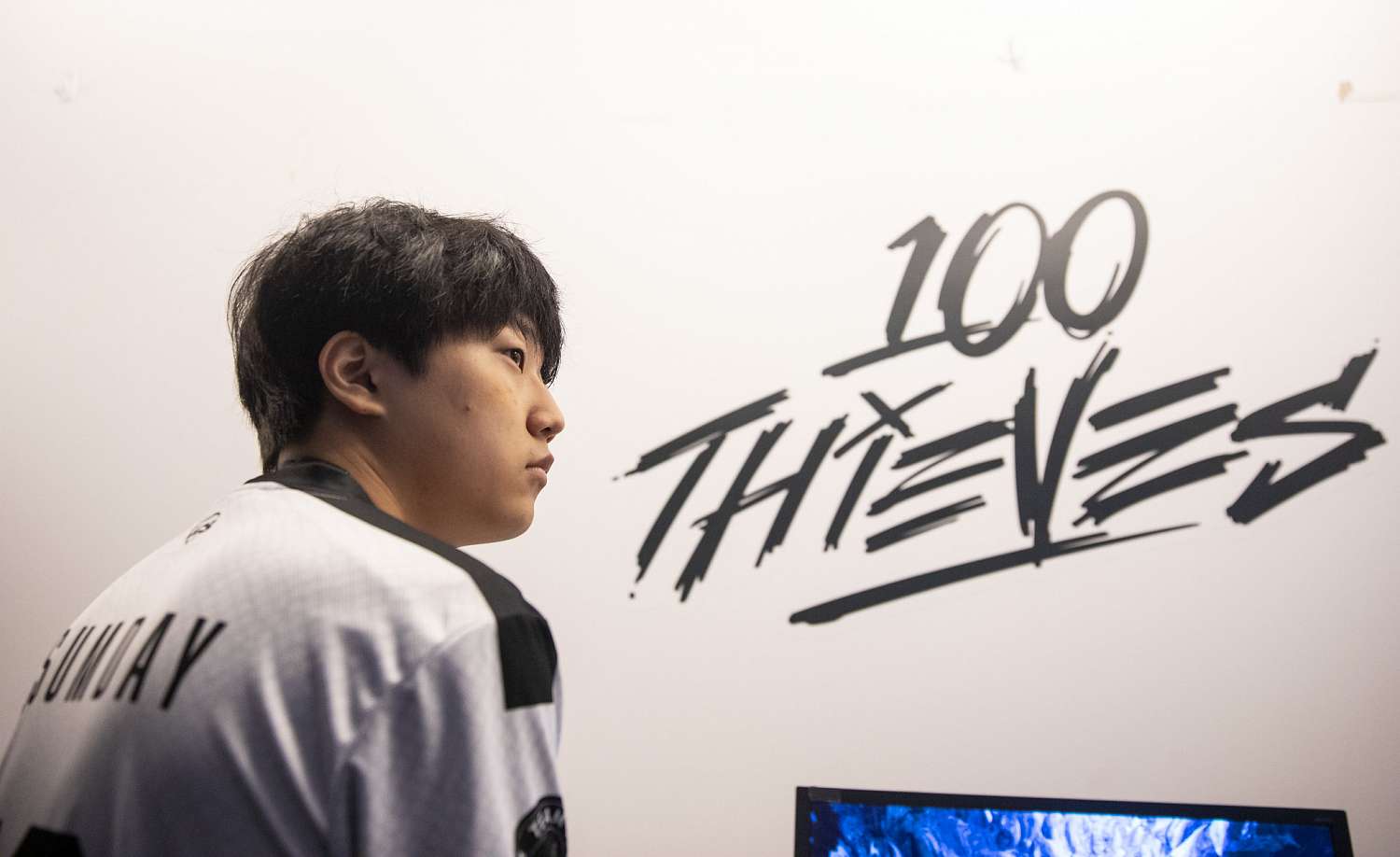 100 Thieves a TSM ovládají LCS, pomohl návrat Zvena Cloud9?