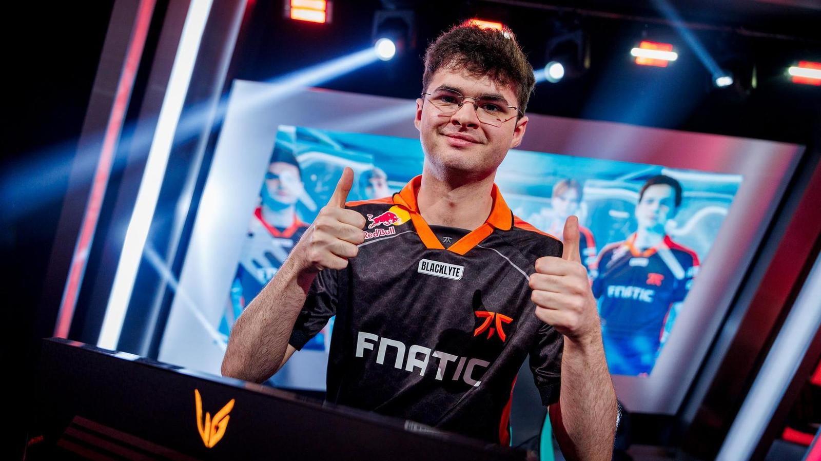 Fnatic zahodili vyhranou hru, Jackiesovi GIANTX se trápí