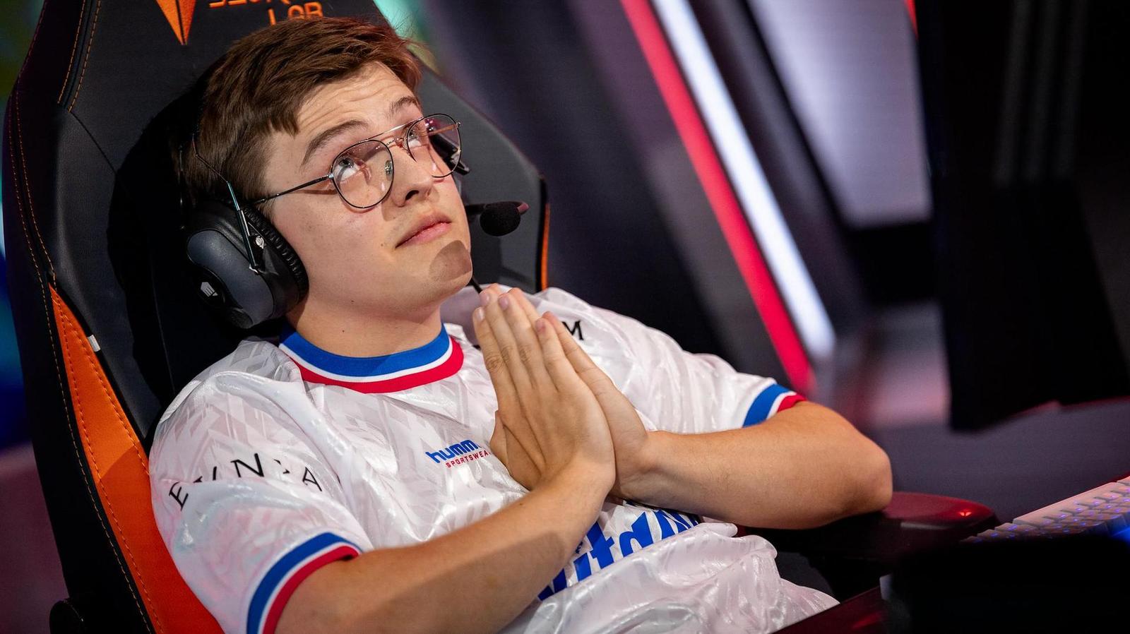 Možnost úpravy hlasitosti spoluhráčů dělá paseku v novém Kia Mic Check