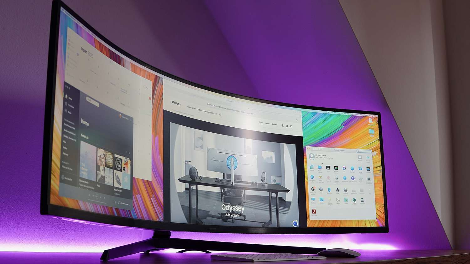 Samsung Odyssey G9 - Okno do virtuálního světa