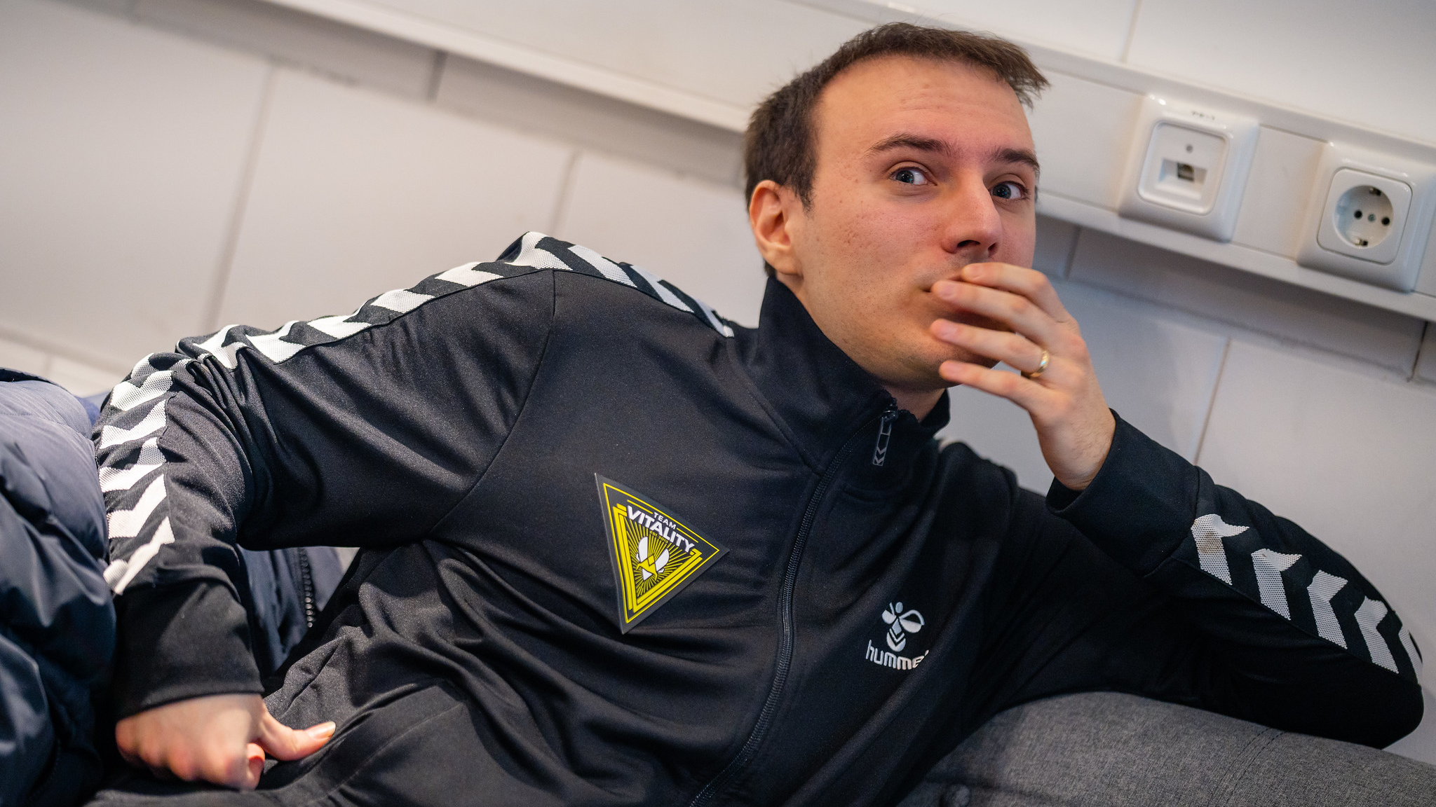 LEC zavádí omezení výplat po vzoru asijských lig