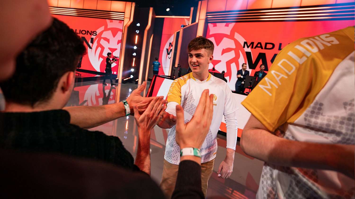 Česi bojují o finále LEC, čeká je odvetné utkání s G2