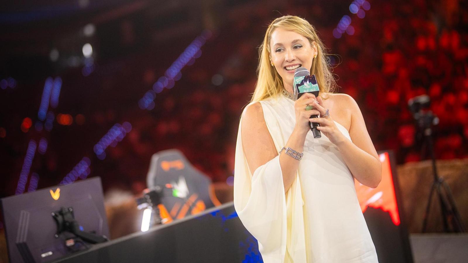 Caedrel a Sjokz opět uspořádají League Awards oslavující nejlepší hráče a momenty roku