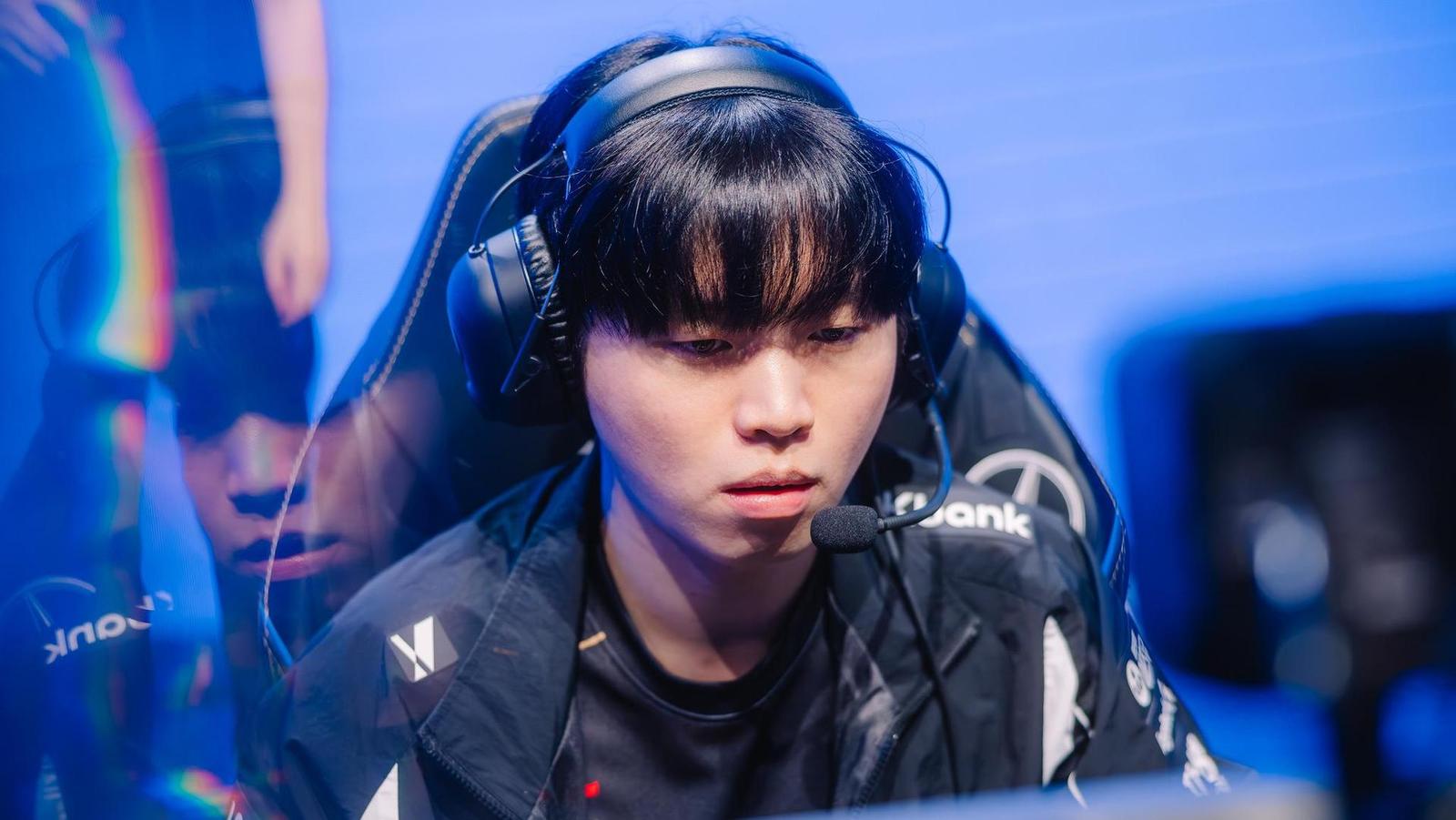 Worlds 2025 zná své první čtvrtfinalisty: KT a AL slaví postup