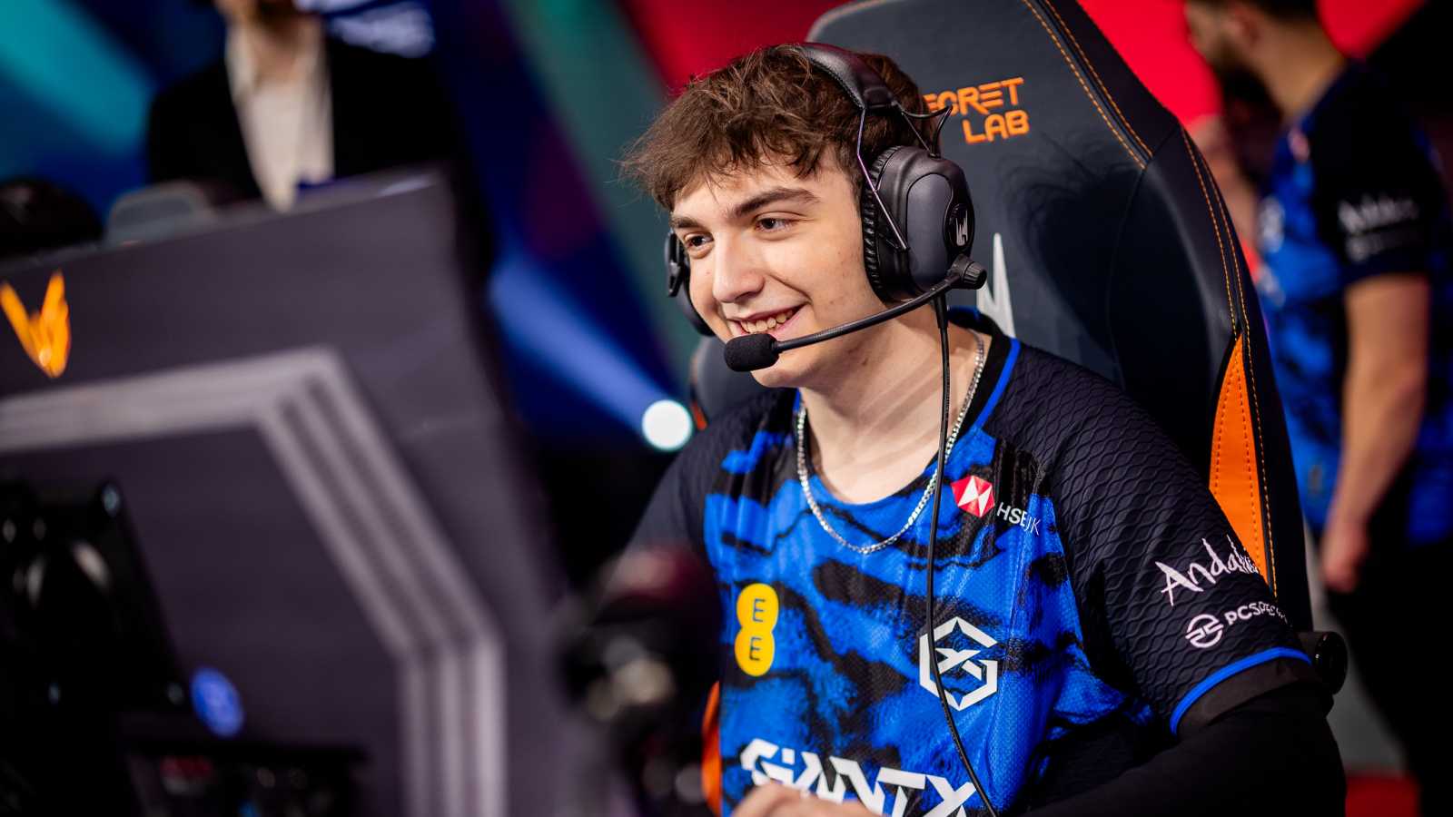 Humanoid vyzve Capse, Jackies s Patrikem na pokraji vyřazení