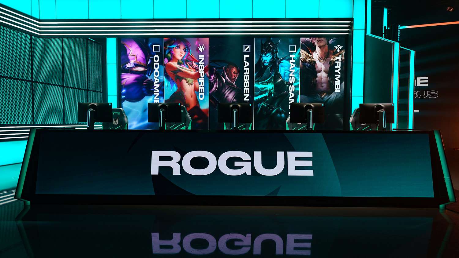 Schalke 04 vyzvou rozjeté Rogue, MAD Lions čeká SK Gaming