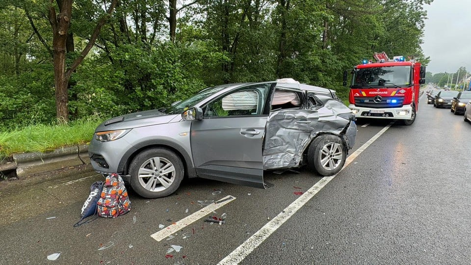 Nizozemský tým havaroval, jeden z hráčů zůstává v kómatu