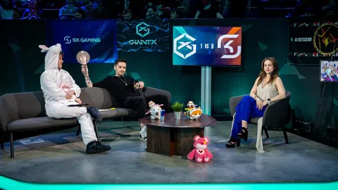 Kontroverze v LEC - kritika rozpisu her a politické narážky ve vysílání