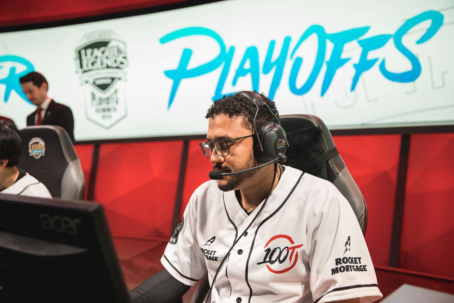 Poslední týden LCS: Boj o play-off, Piglet na midu, nová sestava 100Thieves