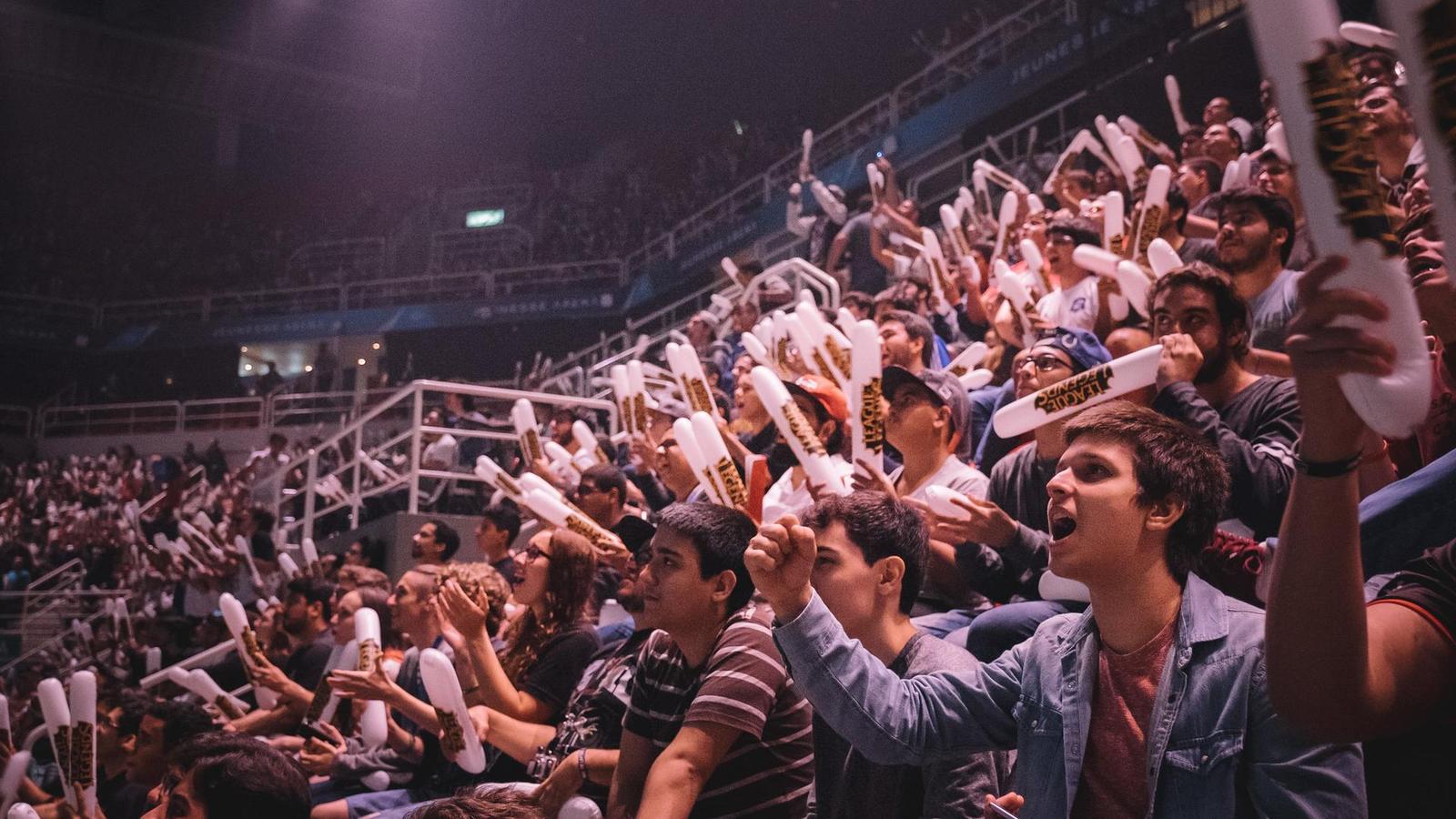 Brazilští fanoušci při MSI 2017 v Rio De Janeiro