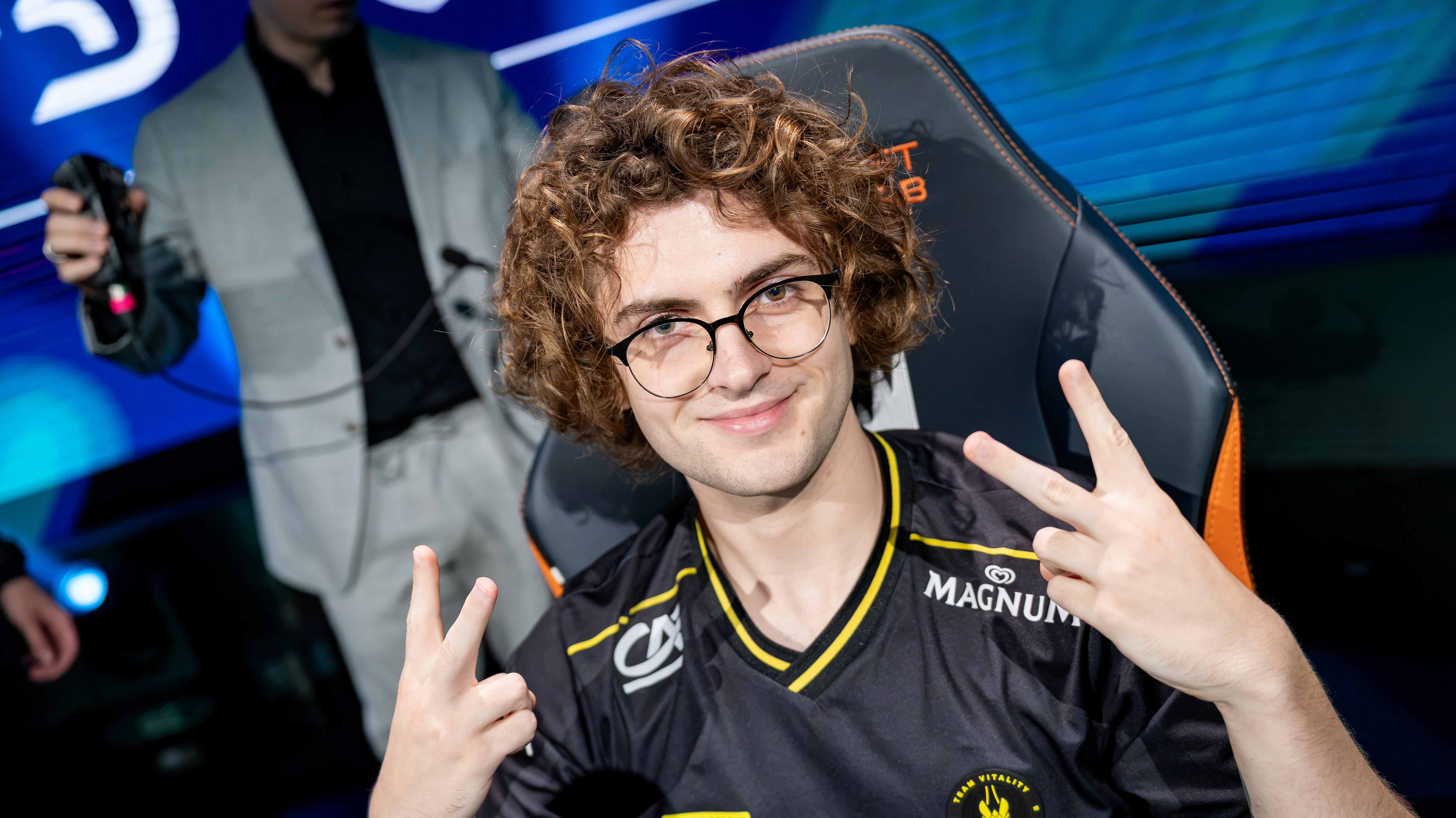 Carzzy proklouznul mezi TOP 8 v Demacia Cupu, NAVI zahodili sérii proti korejským Brion